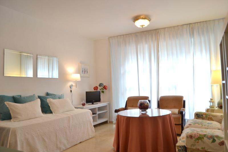 Apartamento Carlos Canal Seville Luaran gambar