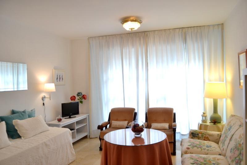Apartamento Carlos Canal Seville Luaran gambar
